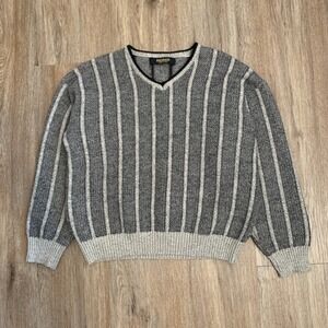 Vintage 90s Bachrach striped V-neck wool sweater in grey cream - size small mens